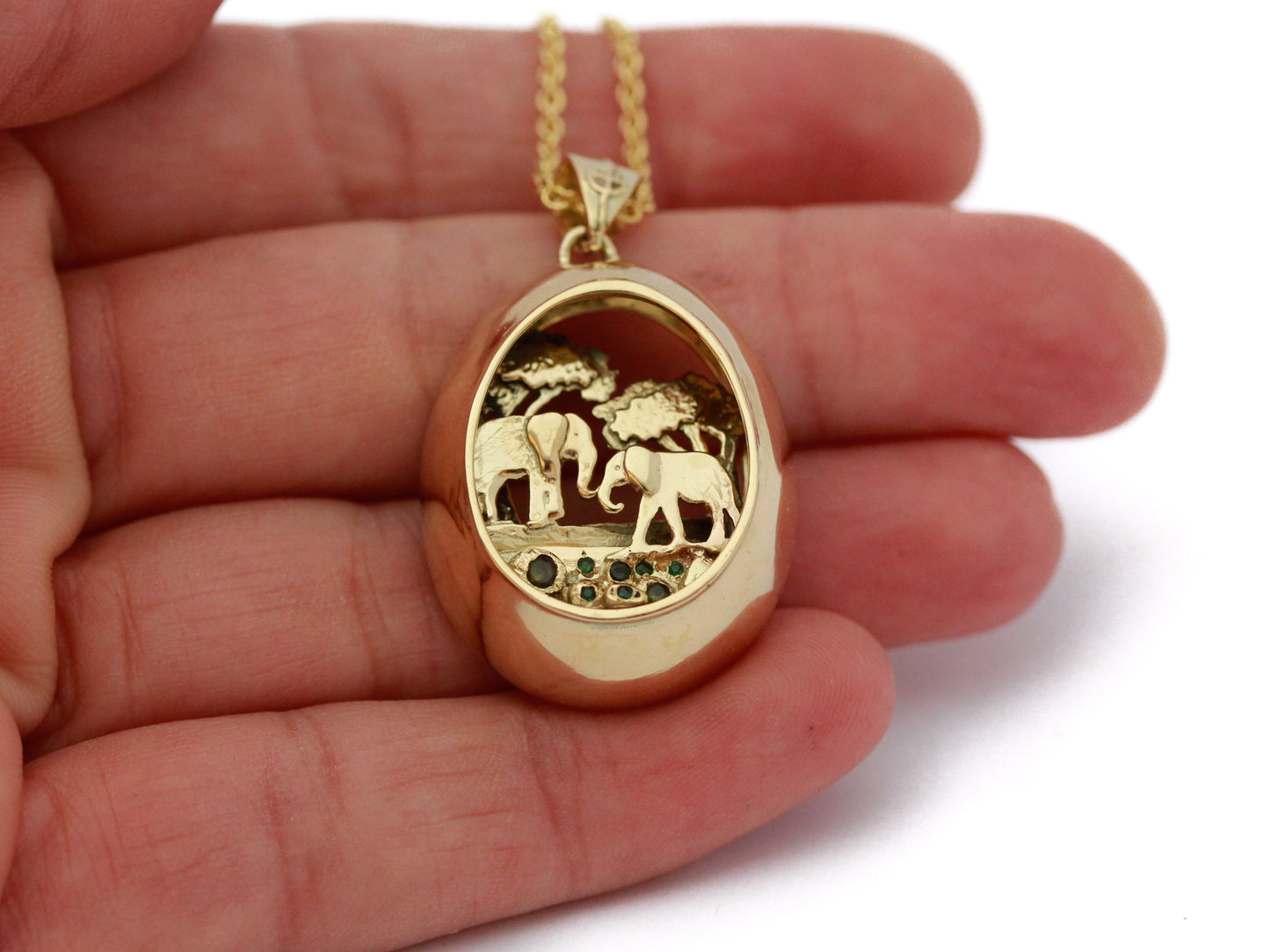 14K Elephants Pendant Necklace